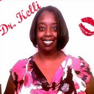 Meet your Posher, Kelli